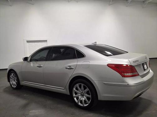 2013 Hyundai Equus Signature