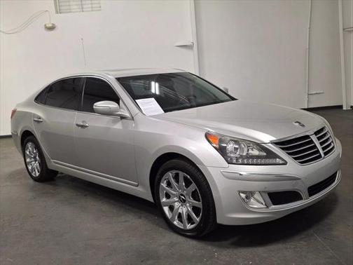 2013 Hyundai Equus Signature