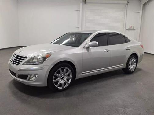 2013 Hyundai Equus Signature