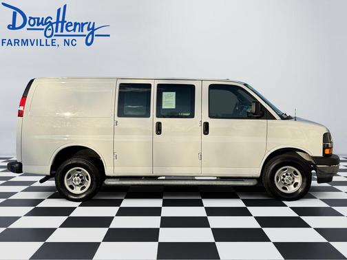 Summit White 2024 Chevrolet Express 2500 Work Van