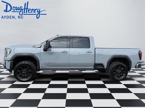 2024 GMC Sierra 2500 AT4
