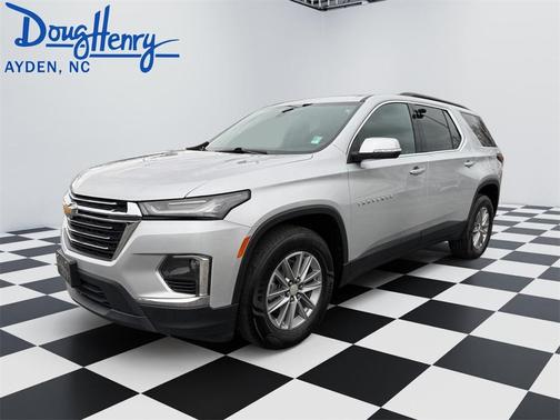 2022 Chevrolet Traverse LT Cloth