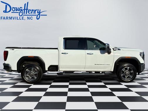 Summit White 2025 GMC Sierra 2500 SLT