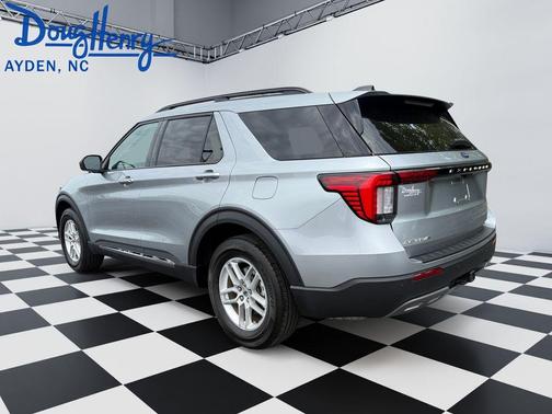 Silver Metallic 2025 Ford Explorer Active