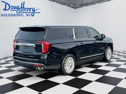 Onyx Black 2023 GMC Yukon XL Denali