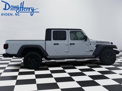 2024 Jeep Gladiator Sport