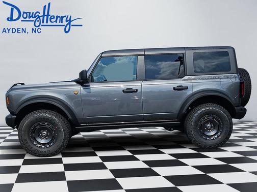 Gray Metallic 2025 Ford Bronco Badlands
