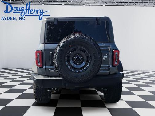 Gray Metallic 2025 Ford Bronco Badlands