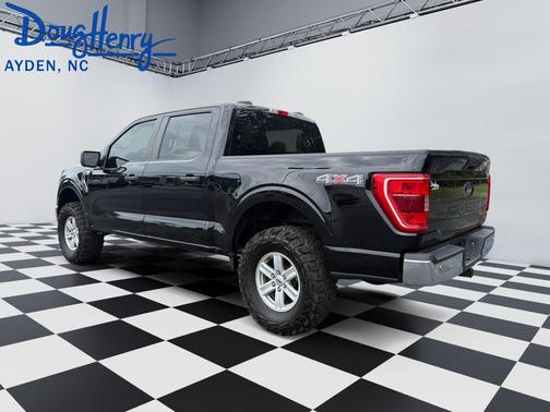 Black 2023 Ford F-150 XLT