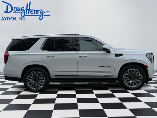 White Frost Tricoat 2023 GMC Yukon Denali Ultimate