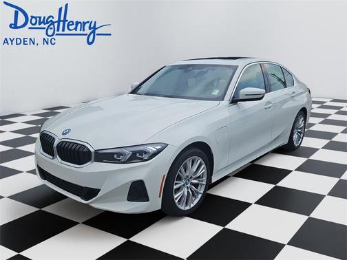 2024 BMW 330e xDrive