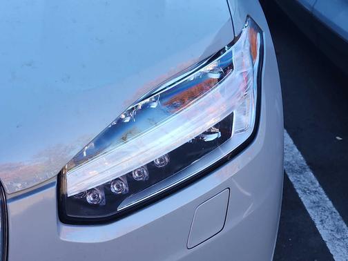 2024 Volvo XC90 B6 Plus Bright 7-Seater