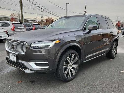 2024 Volvo XC90 Plus