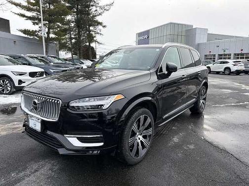 2023 Volvo XC90 B6 AWD Ultimate 7-Seater