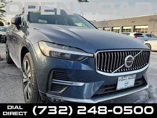 2022 Volvo XC60 B5 FWD Inscription