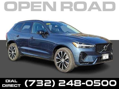 2023 Volvo XC60 Plus