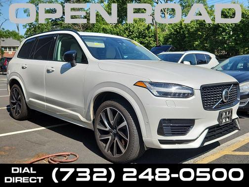 2023 Volvo XC90 Recharge Plug-In Hybrid Plus Dark 7-Seater