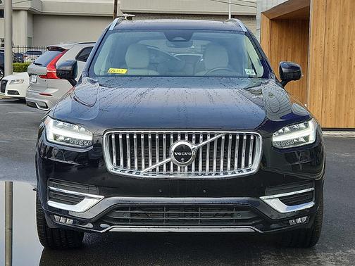 2024 Volvo XC90 B5 Plus Bright