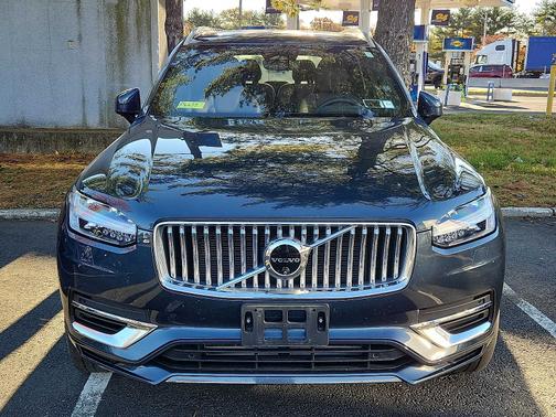 2024 Volvo XC90 Recharge Plug-In Hybrid T8 Plus Bright 7-Seater