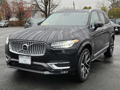 2024 Volvo XC90 B6 Ultimate Bright 6-Seater