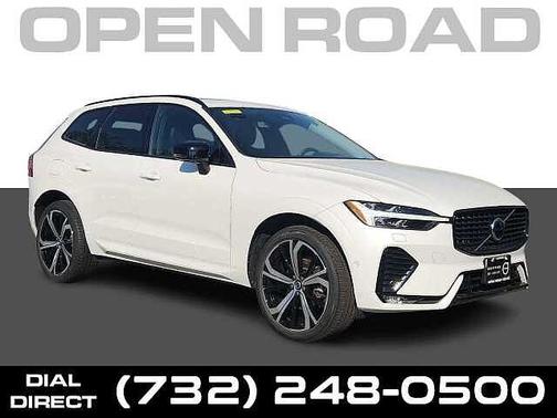 Crystal White 2023 Volvo XC60 B5 AWD Ultimate Dark