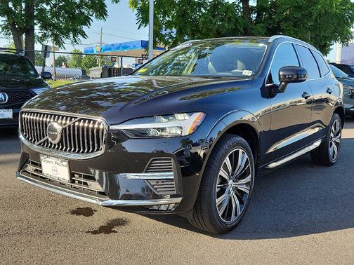 2022 Volvo XC60 B5 AWD Inscription