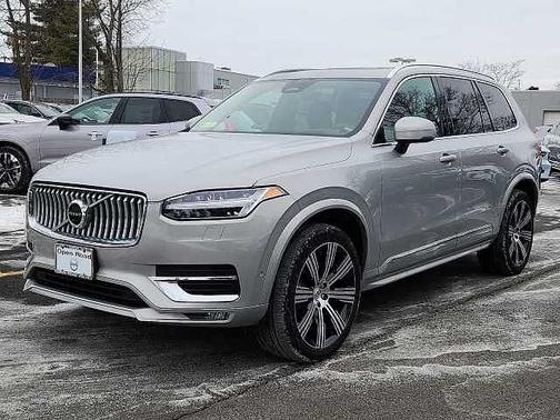 2023 Volvo XC90 B6 AWD Ultimate 7-Seater