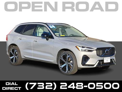 2024 Volvo XC60 Recharge Plug-In Hybrid T8 Ultimate Dark
