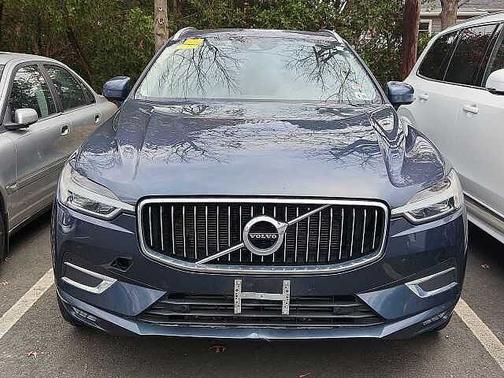2021 Volvo XC60 T6 Inscription