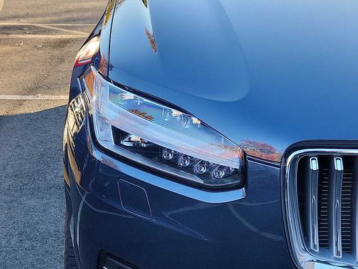 2024 Volvo XC90 Recharge Plug-In Hybrid T8 Plus Bright 7-Seater