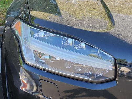 2024 Volvo XC90 B6 Plus Bright 7-Seater