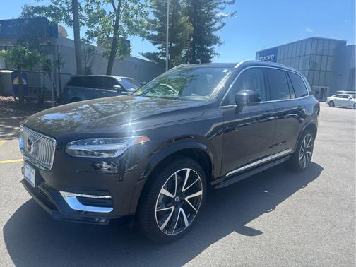 2024 Volvo XC90 B6 Plus Bright 7-Seater