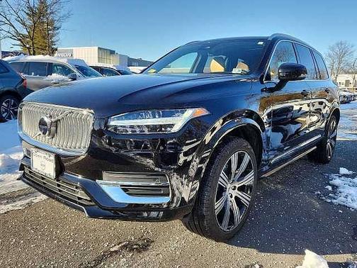 2023 Volvo XC90 B6 AWD Ultimate 7-Seater