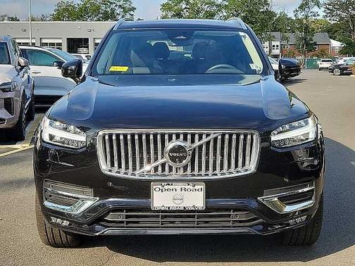2024 Volvo XC90 Plus