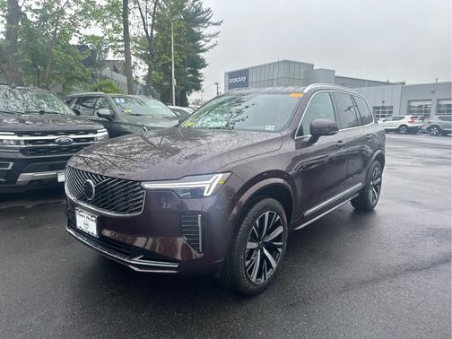 2025 Volvo XC90 B5 (2025.5) Core