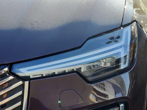 2025 Volvo XC90 B5 (2025.5) Core