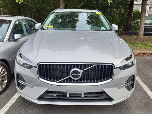 2023 Volvo XC60 B5 AWD Core