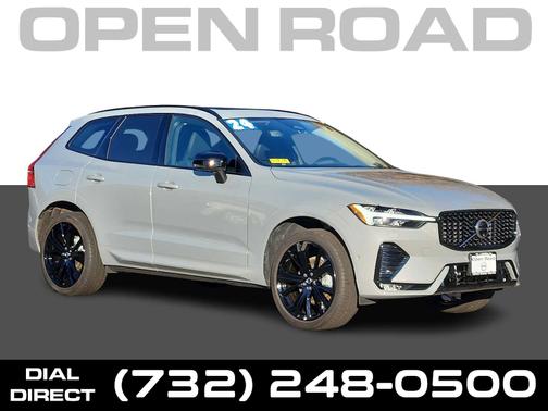 2024 Volvo XC60 B5 Ultimate Dark
