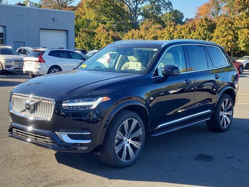 2022 Volvo XC90 T6 AWD Inscription 7 Seater