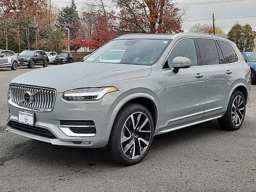 2024 Volvo XC90 Plus