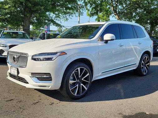 2024 Volvo XC90 B6 Plus Bright 6-Seater