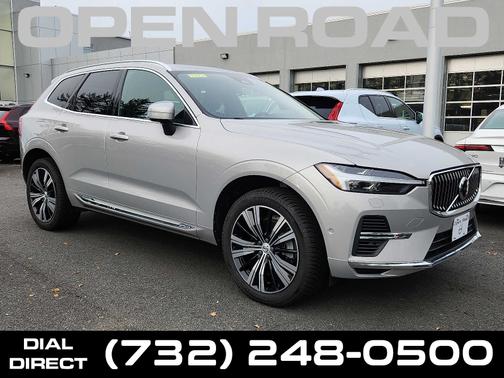 2022 Volvo XC60 Recharge Plug-In Hybrid T8 Inscription Extended Range