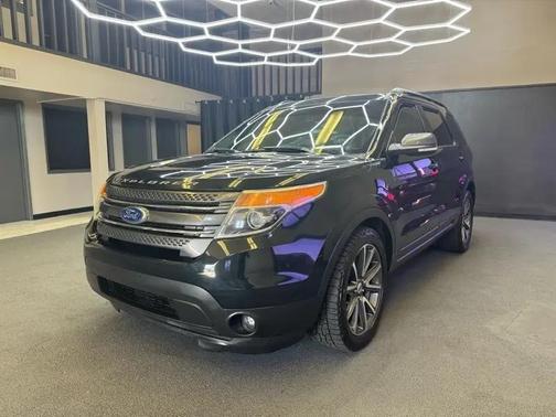 Ruby Red Metallic Tinted Clearcoat 2015 Ford Explorer XLT