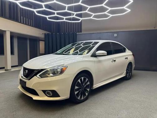 Aspen White 2017 Nissan Sentra SR