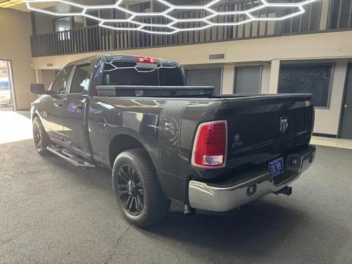 Maximum Steel Metallic Clearcoat 2016 RAM 1500 SLT