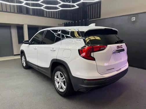 Summit White 2019 GMC Terrain SLE