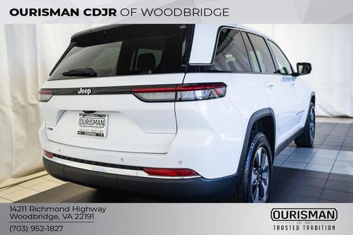 Bright White Clearcoat 2023 Jeep Grand Cherokee 4xe Base
