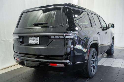 High Gloss Black 2026 Jeep Grand Wagoneer Limited Altitude 4x4