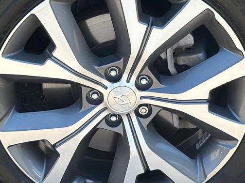 Typhoon Silver 2022 Hyundai PALISADE Limited