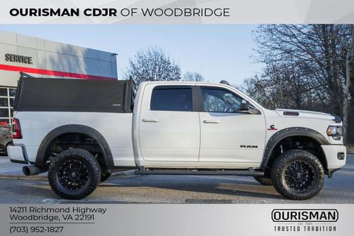 2020 RAM 3500 Big Horn Crew Cab 4x4 6'4' Box